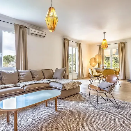 L'abeliano - House With Pool Near Uzs