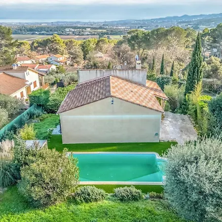 L'abeliano - House With Pool Near Uzs *