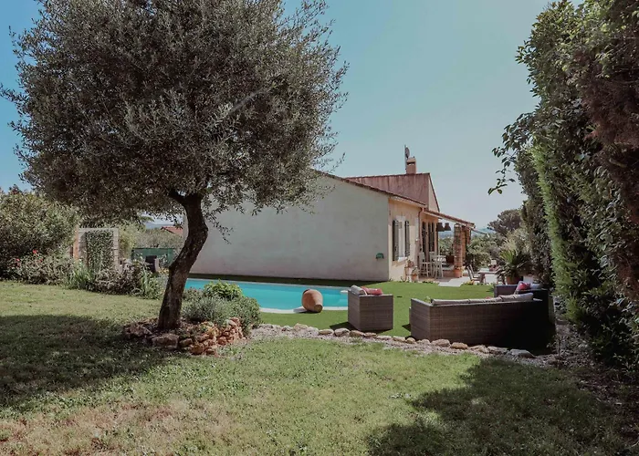 Ferienhaus L'abeliano - House With Pool Near Uzes *