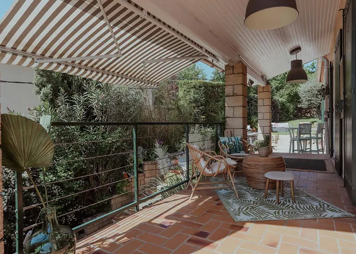 L'abeliano - House With Pool Near Uzes Ferienhaus Connaux